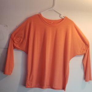 Pull over top peach color size medium casual wear long sleeve fitted sleeves